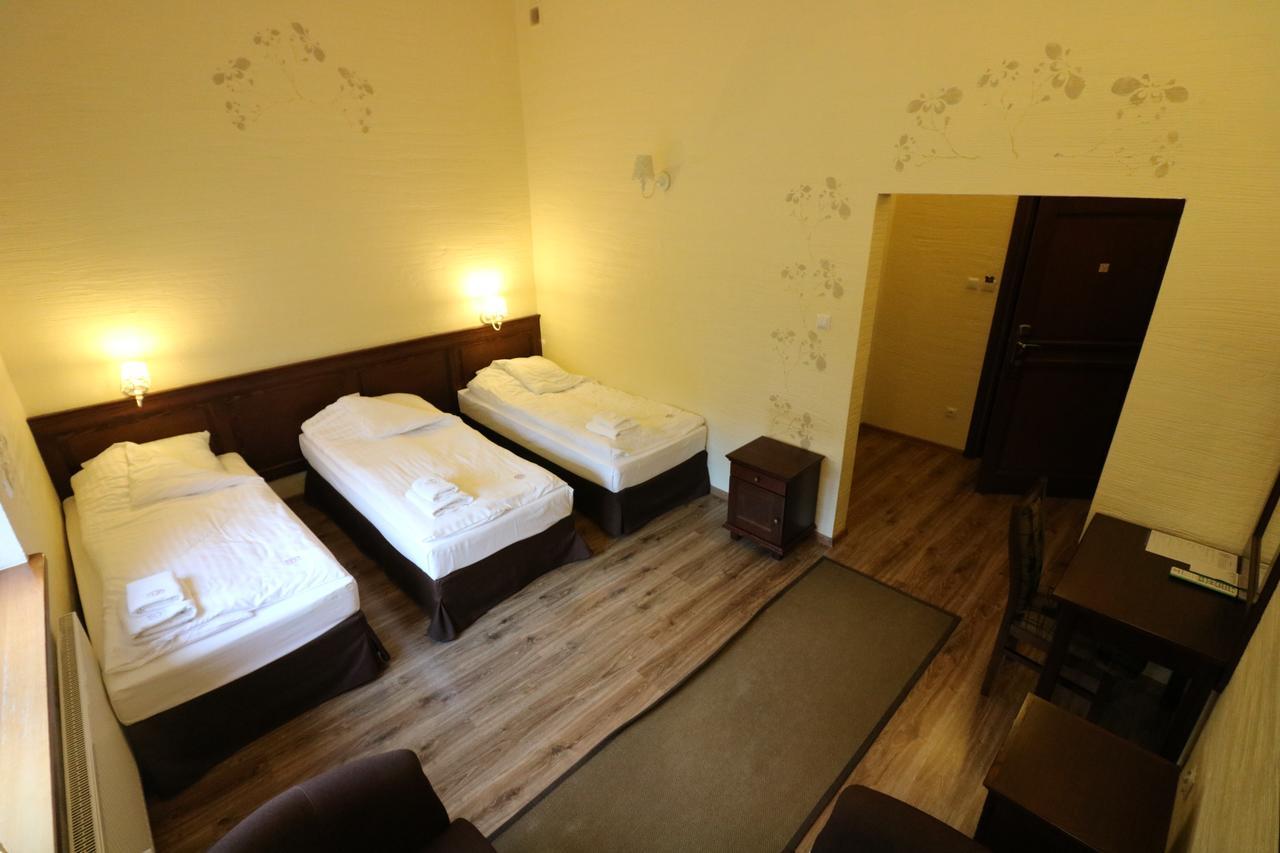 Hotel Marzanna Niedrzwica Kościelna Exteriér fotografie